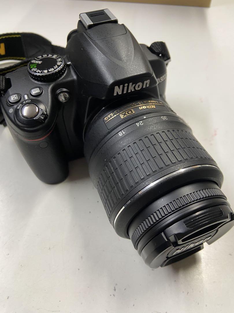 Nikon D3000 デジタルカメラ