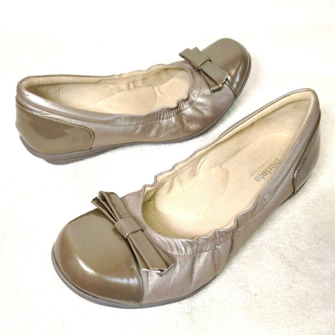 極美品！アシックス ペダラ ベージュ コンフォートシューズ バレエシューズ