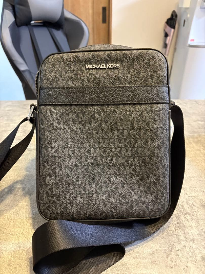 MICHAEL KORS ショルダーバッグ ブラック