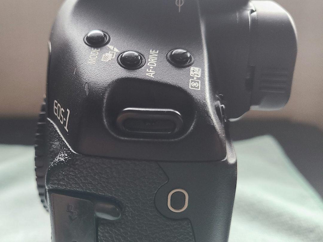 キヤノン CANON EOS 1Ds III Mark3 ボディ　美品