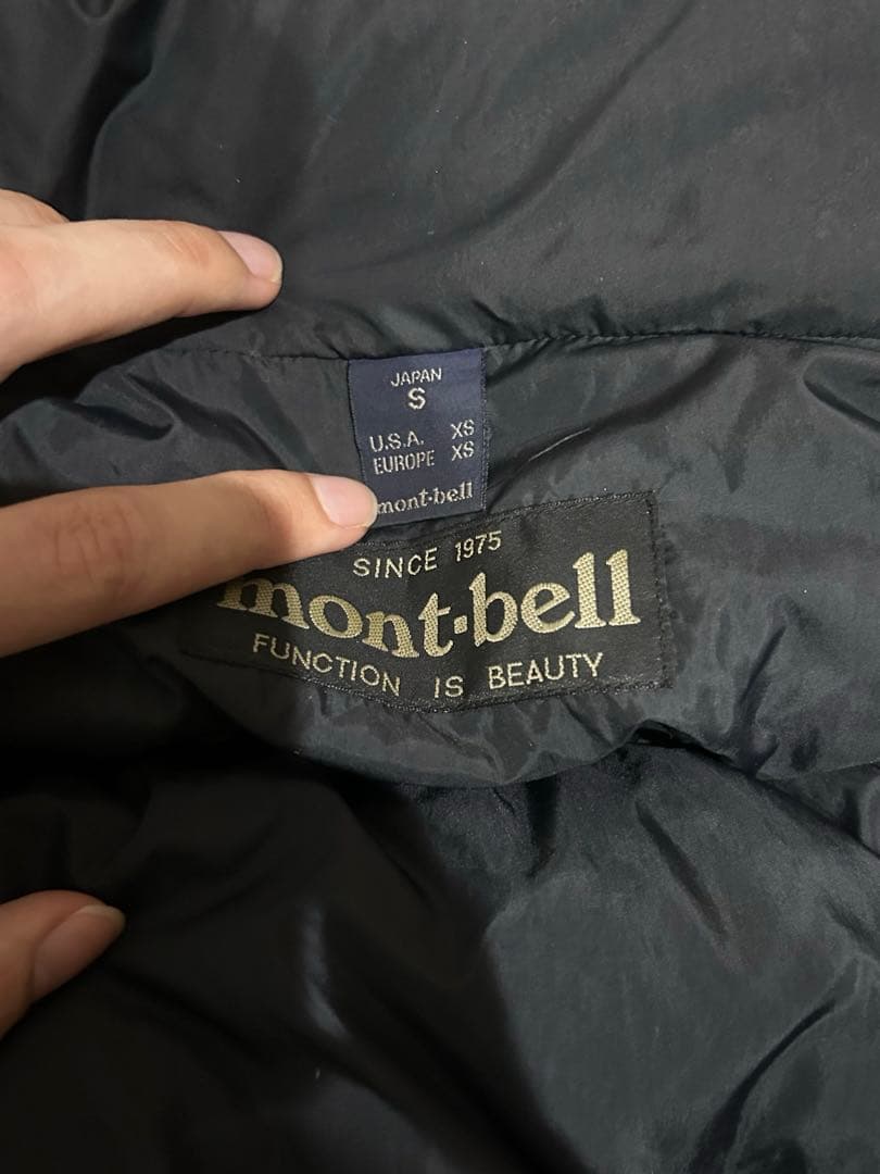 mont-bell ダウン グリーン S mont-bell ダウン グリーン S