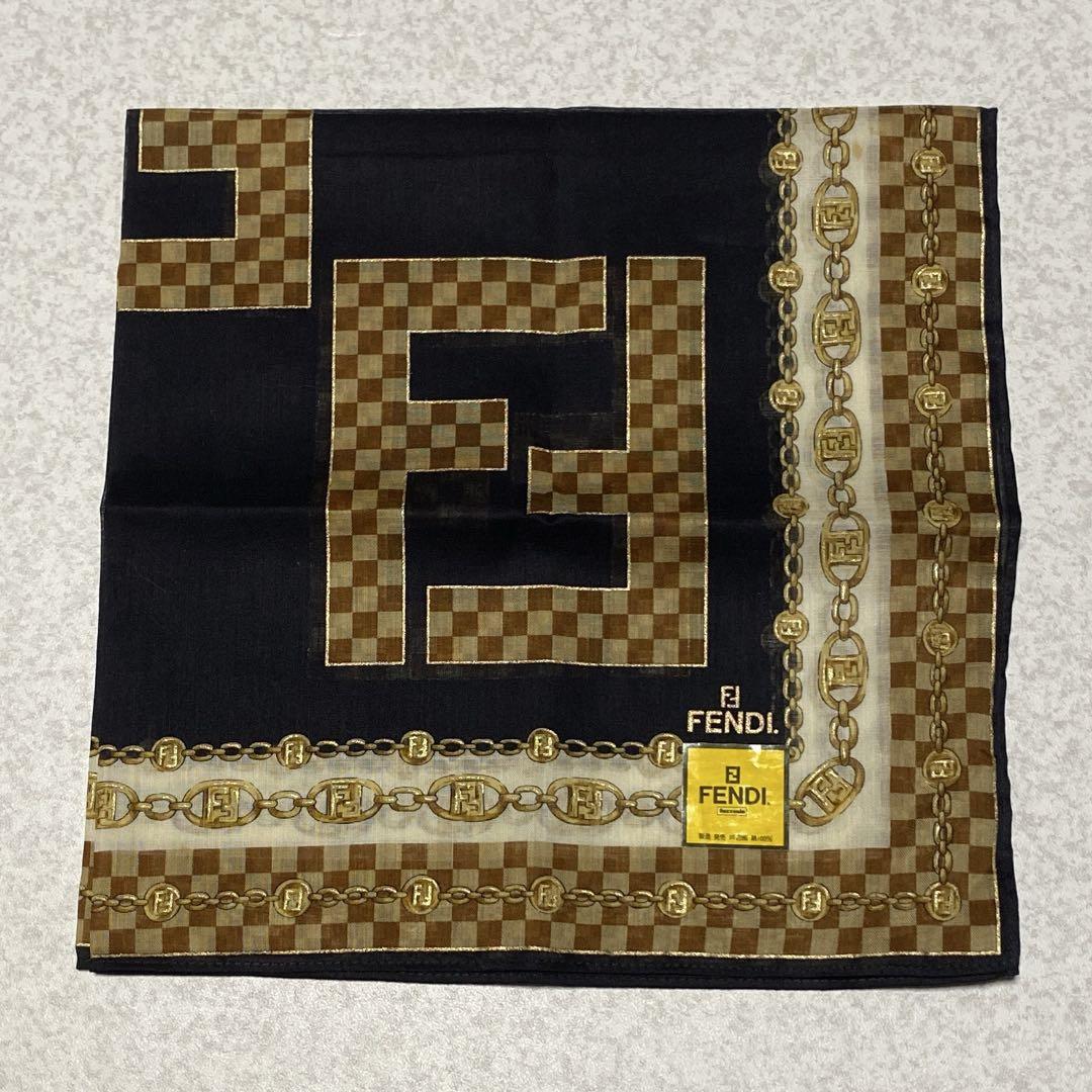 Fendi フェンディ　チェック柄 ハンカチ 1925年デザイン　シルクコットン FENDI コットン ハンカチ チェック柄 ズッカ フェンディ FF