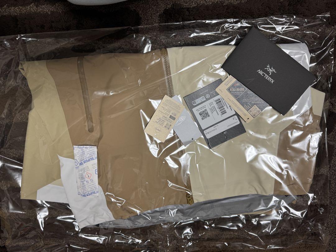 ジャケット・アウター arc'teryx BEAMS Beta Jacket Nagomi M