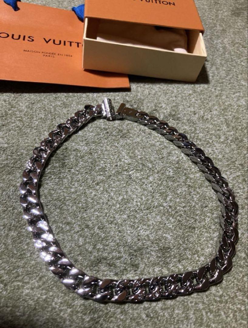 LOUIS VUITTON チェーンネックレス