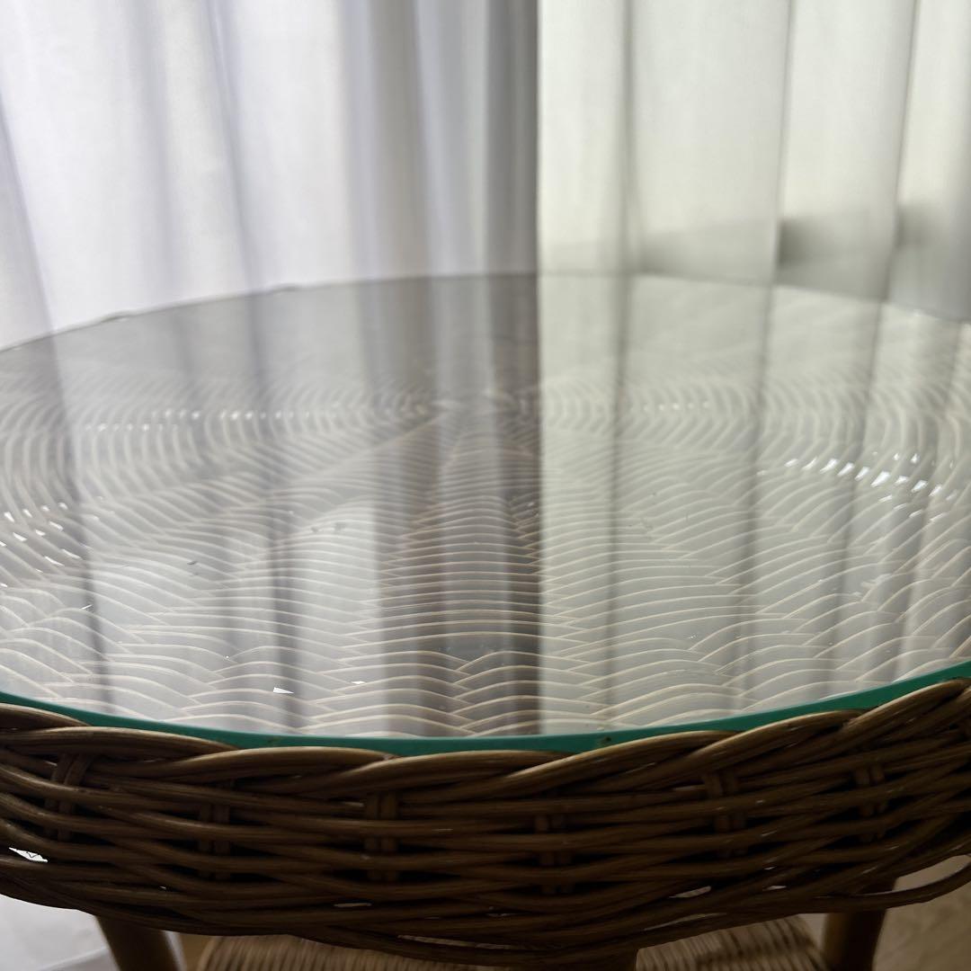専用‼️tempered ラタン　円形テーブル（ガラス天板）