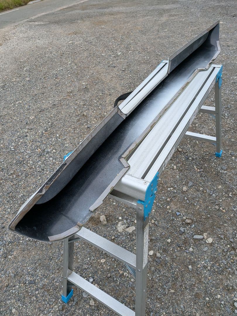 サマーセール！ ハイエース アケア リアルーフスポイラーABS 070 ホワイトパール AKEATOYOTA 【緊急大幅値下げ！】