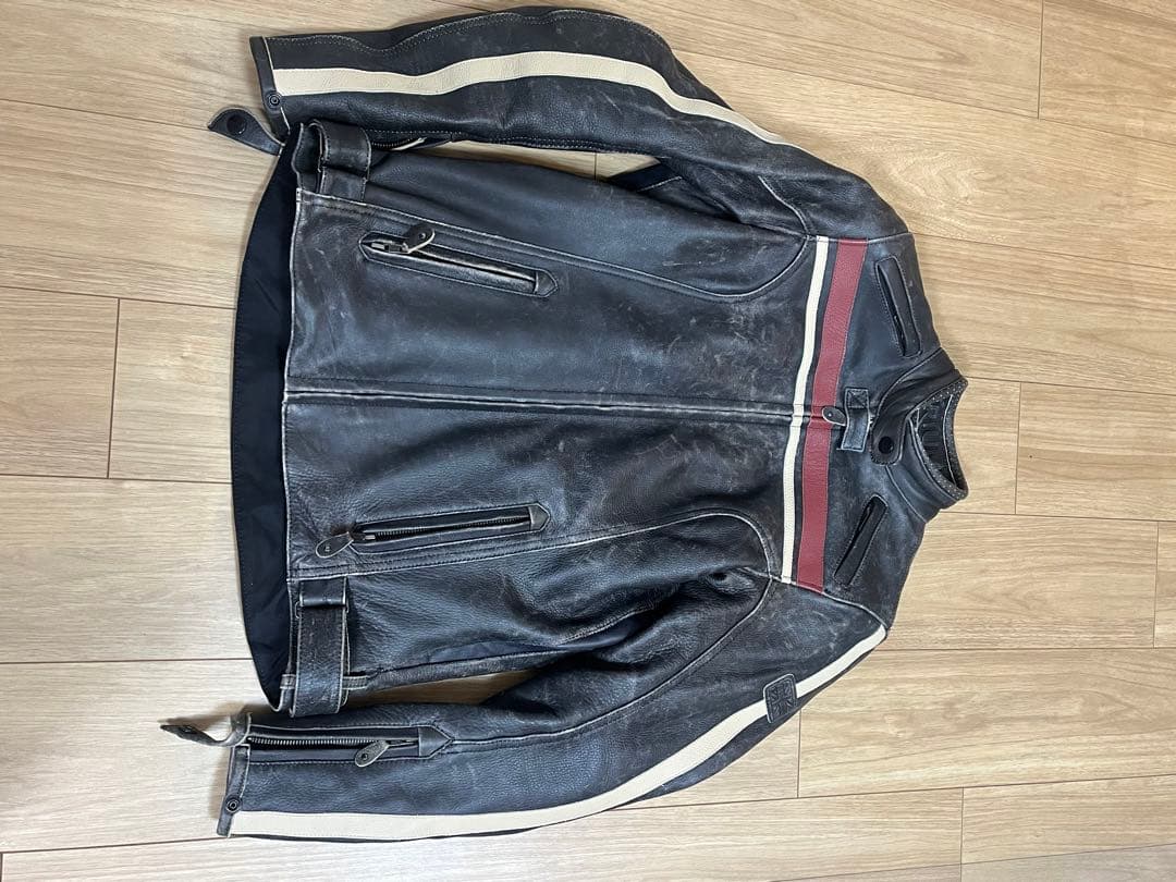 triumph ウェア(13750円)