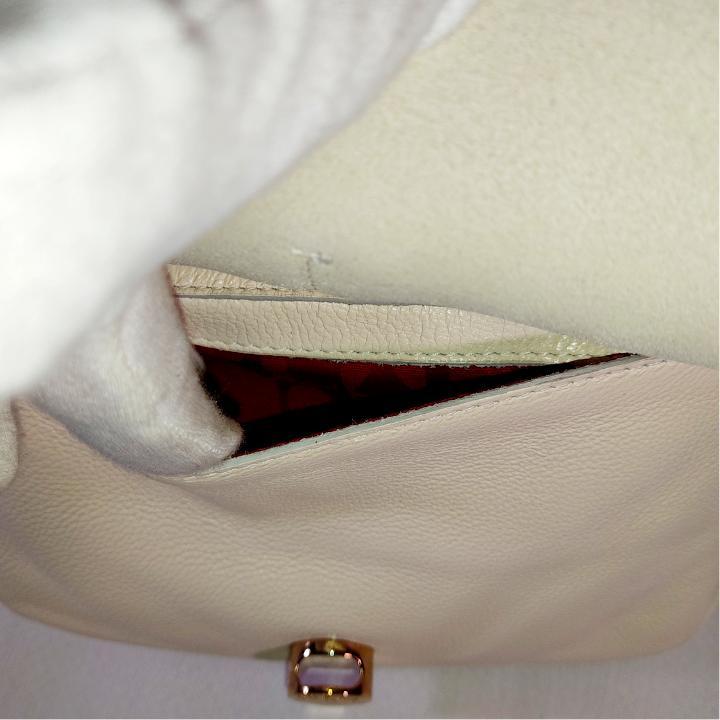 FURLA フルラ ショルダーバッグ レザー ホワイト