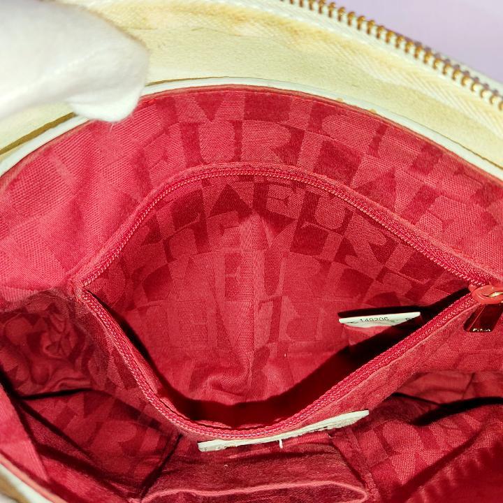 FURLA フルラ ショルダーバッグ レザー ホワイト