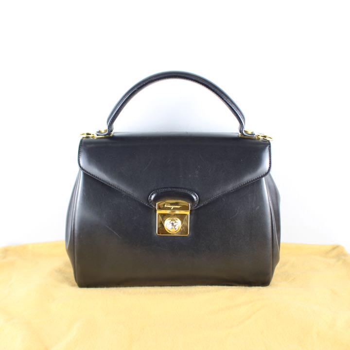 Salvatore Ferragamo フェラガモレザーハンドバッグ