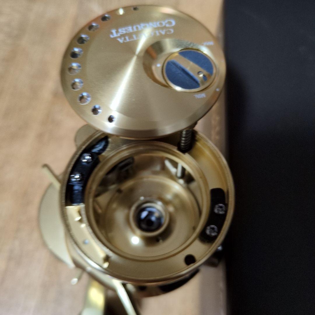リール SHIMANO CALCUTTA CONQUEST 100