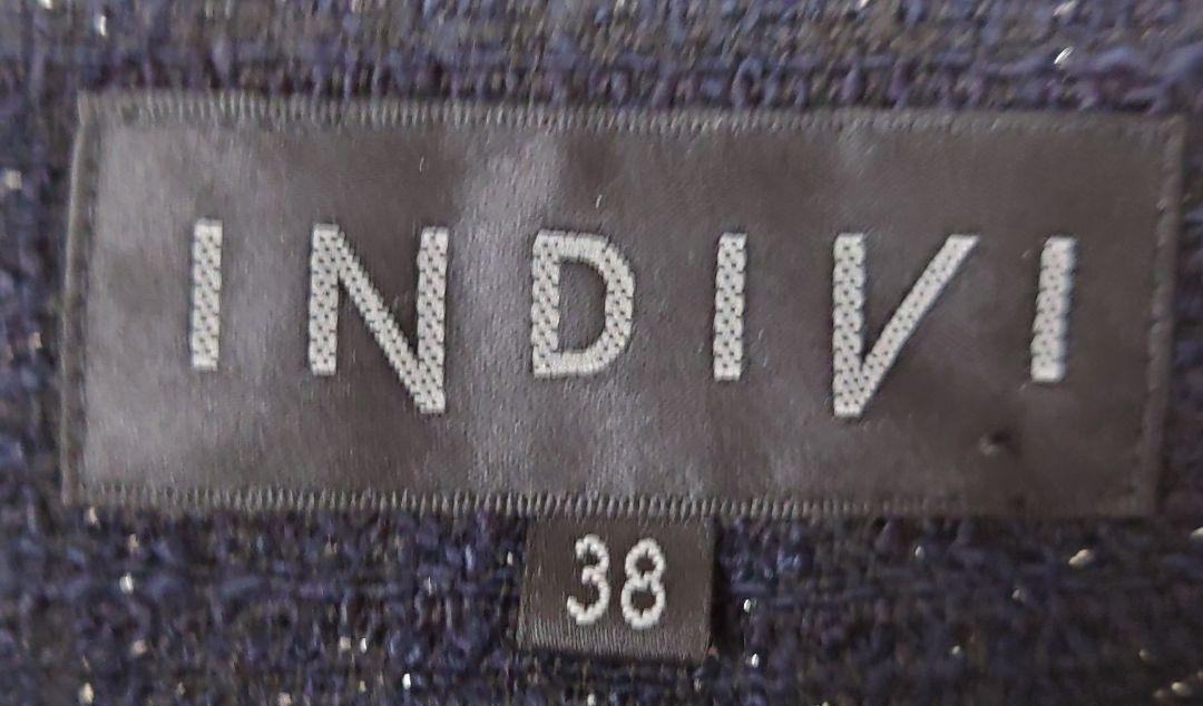 INDIVI ツイード　ノーカラーセットアップスーツ スカートスーツ上下 究極プライス