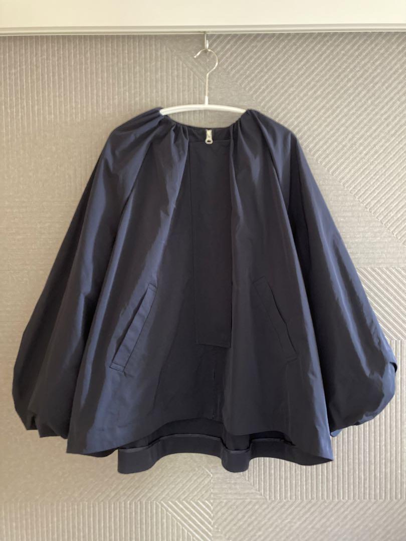 heve ネイビー バルーンスリーブ ジャケット　撥水