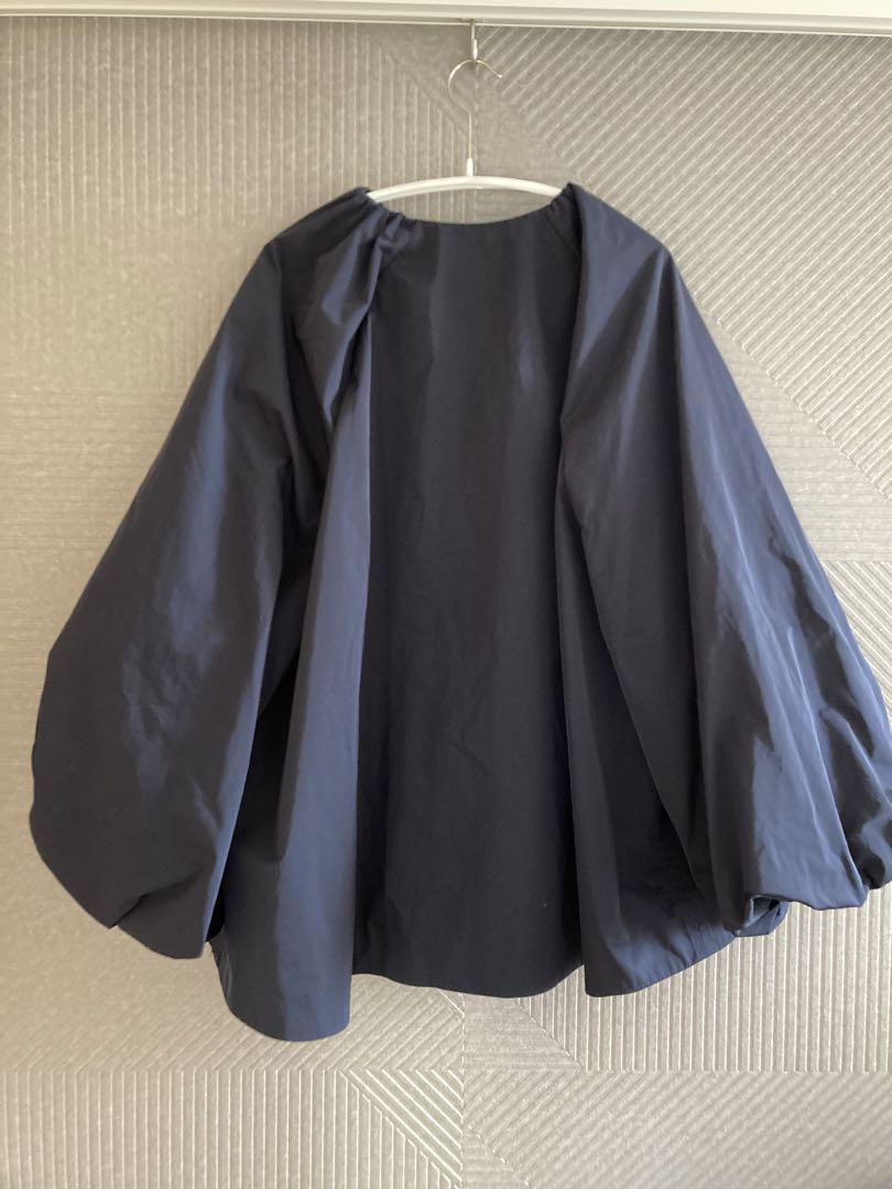 heve ネイビー バルーンスリーブ ジャケット　撥水