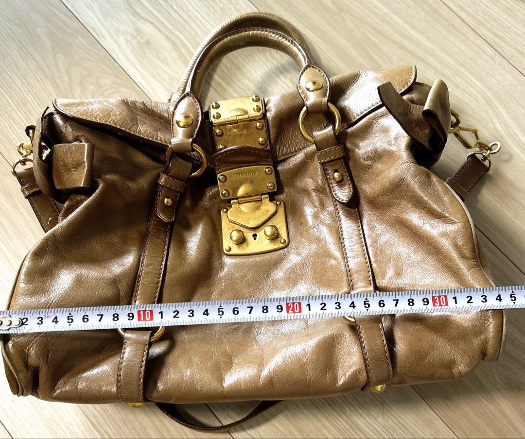 MIU MIU レザー バッグ