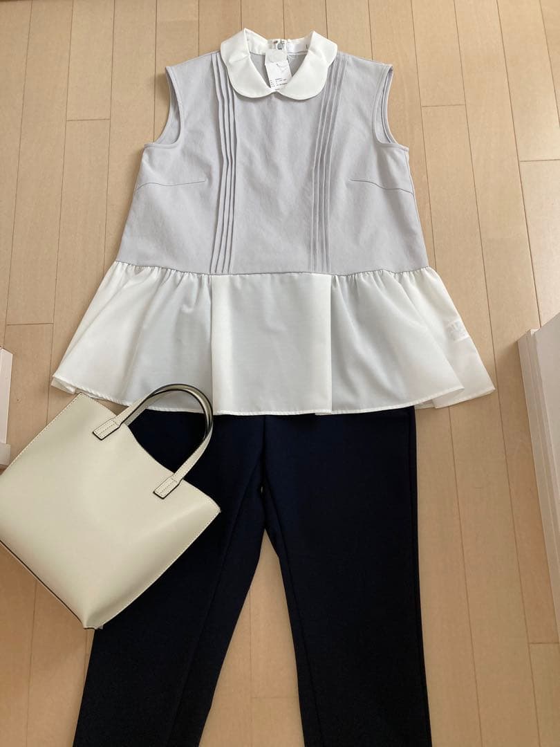 ノースリーブトップス グレー・ホワイト