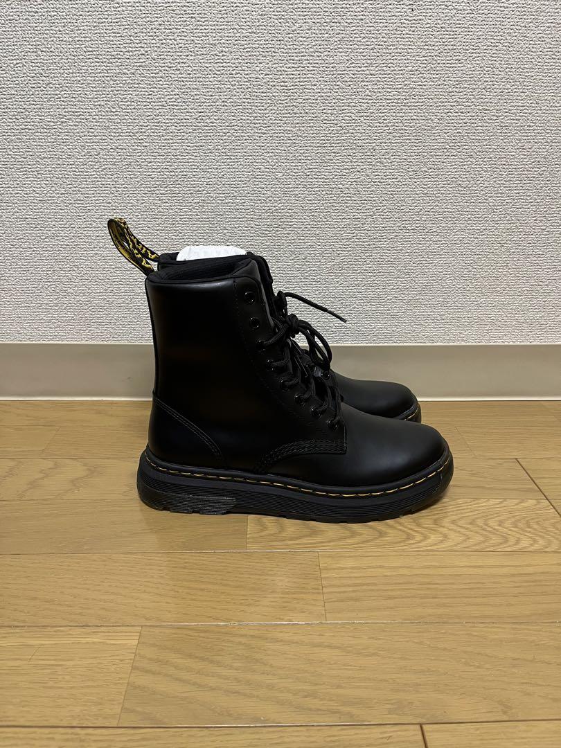 Dr. Martens CREWSON8 ホールブーツ 31222001