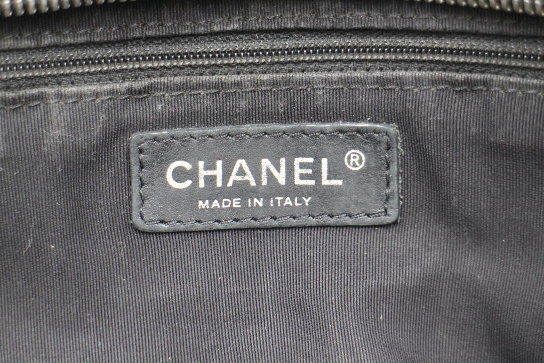 最新品在庫 CHANEL シャネル Vステッチ ミニボストンバッグ d5Xsb-m27436005530 低価高品質