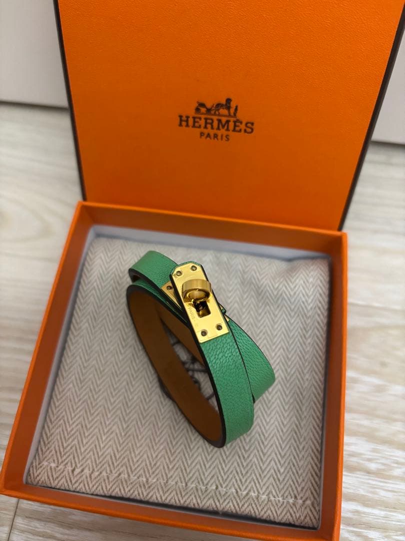 未使用 HERMES レザー ブレスレット T2 ケリー ドゥブルトゥール 未使用 HERMES レザー ブレスレット T2 ケリー ドゥブルトゥール