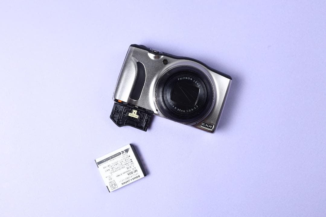 デジタルカメラ [#841] FUJIFILM FINEPIX F770 EXR