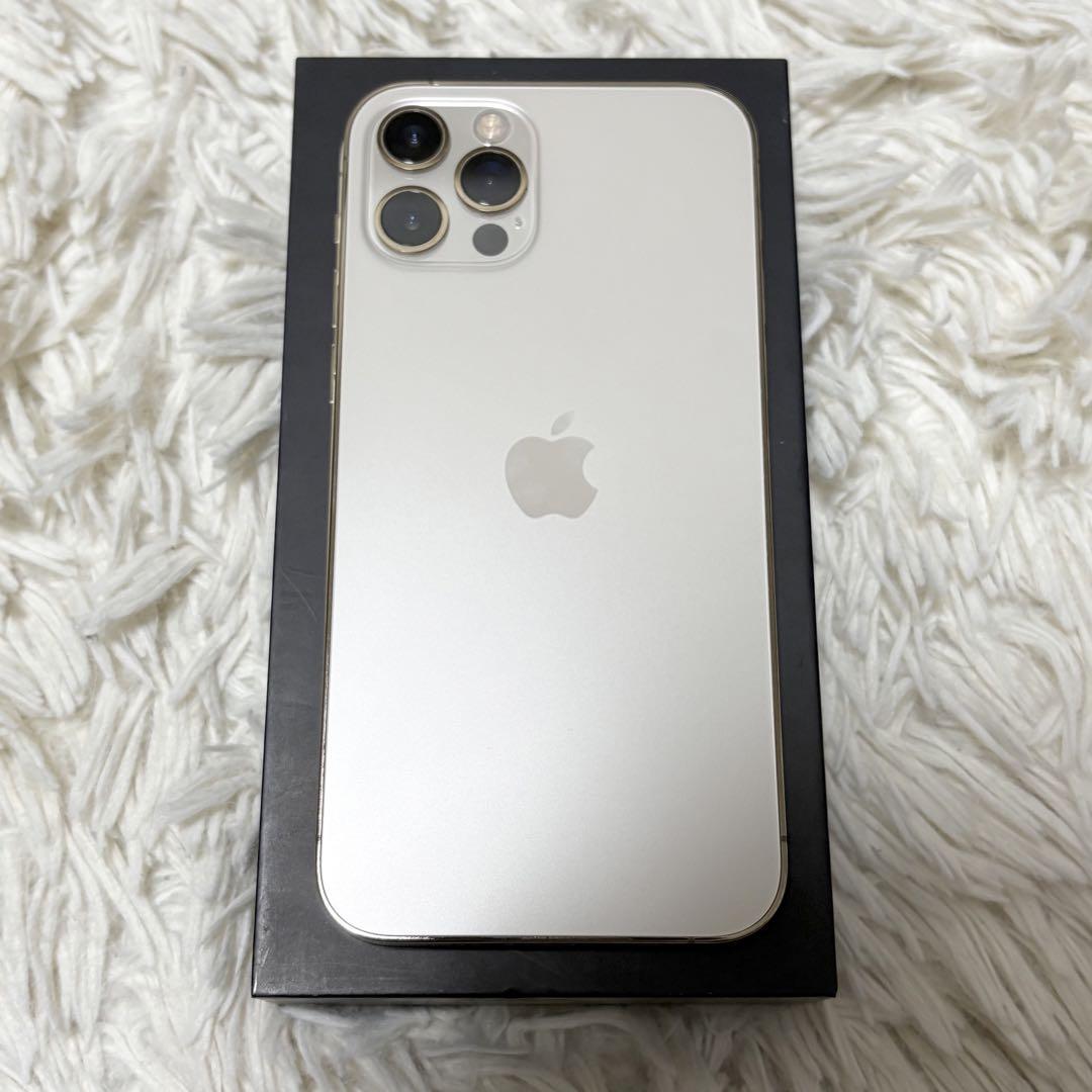 SIMフリー iPhone 12 Pro 128GB シルバーバッテリー良い