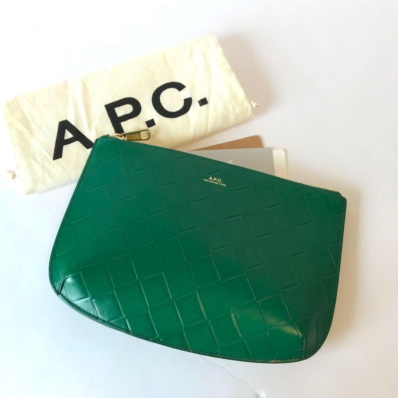 未使用品 A.P.C. アーペーセー POCHETTE SARAH ポシェット