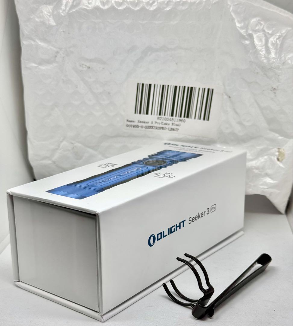 ほぼ未使用！OLIGHT オーライト Seeker 3 Pro レイクブルー