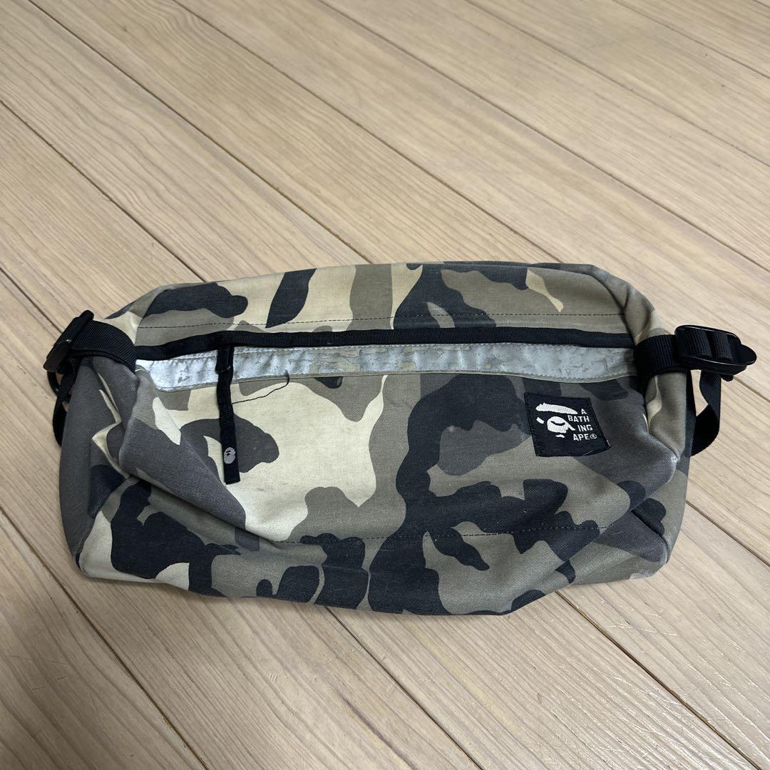 A BATHING APE 迷彩 ショルダーバッグ 美品 A BATHING APE ショルダーバッグ 迷彩 - メルカリ