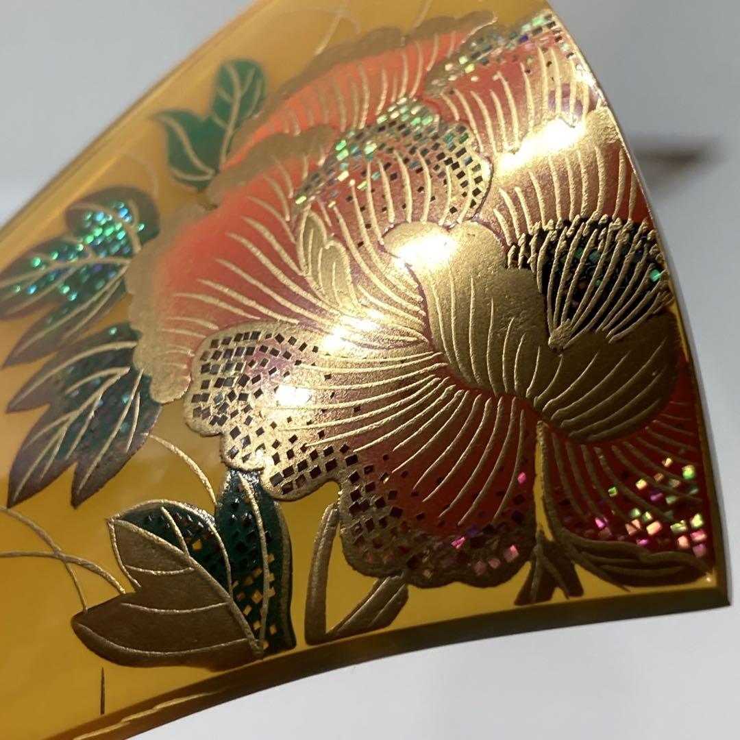 螺鈿金蒔絵 牡丹文様