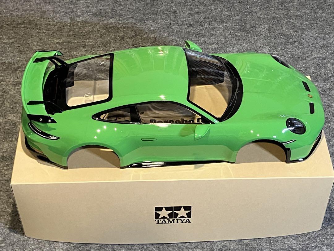 タミヤ ラジコンRCポルシェ911 GT3（992）塗装済スペアボディライトま緑