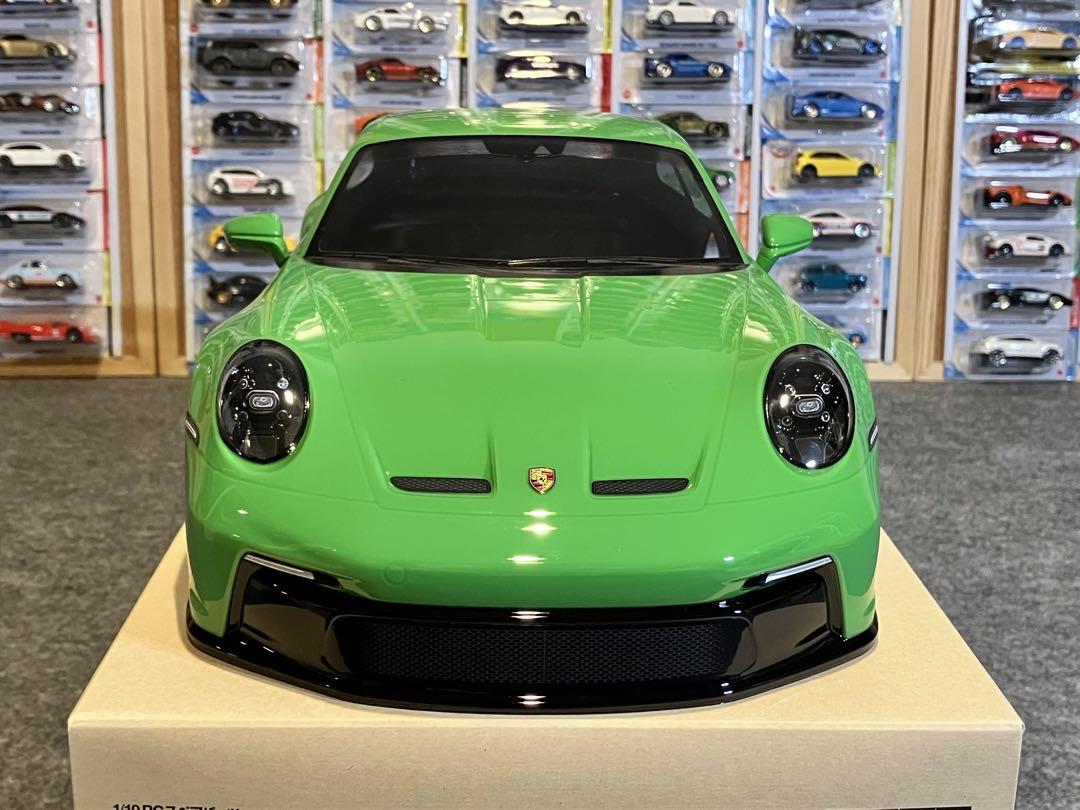 タミヤ ラジコンRCポルシェ911 GT3（992）塗装済スペアボディライトま緑
