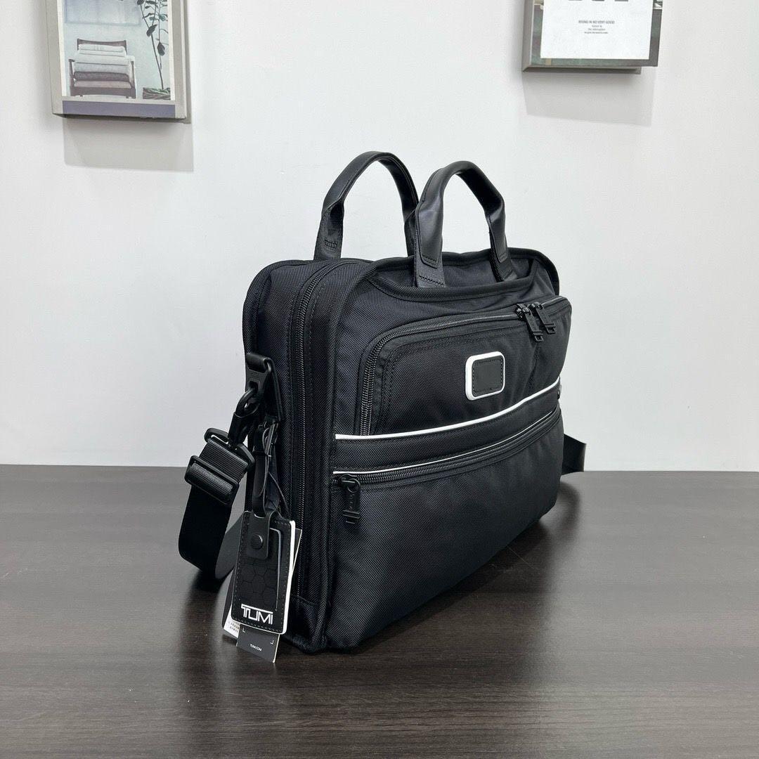 TUMI 2603108 ALPHA3オーガナイザー?ポートフォリオ?ブリーフ
