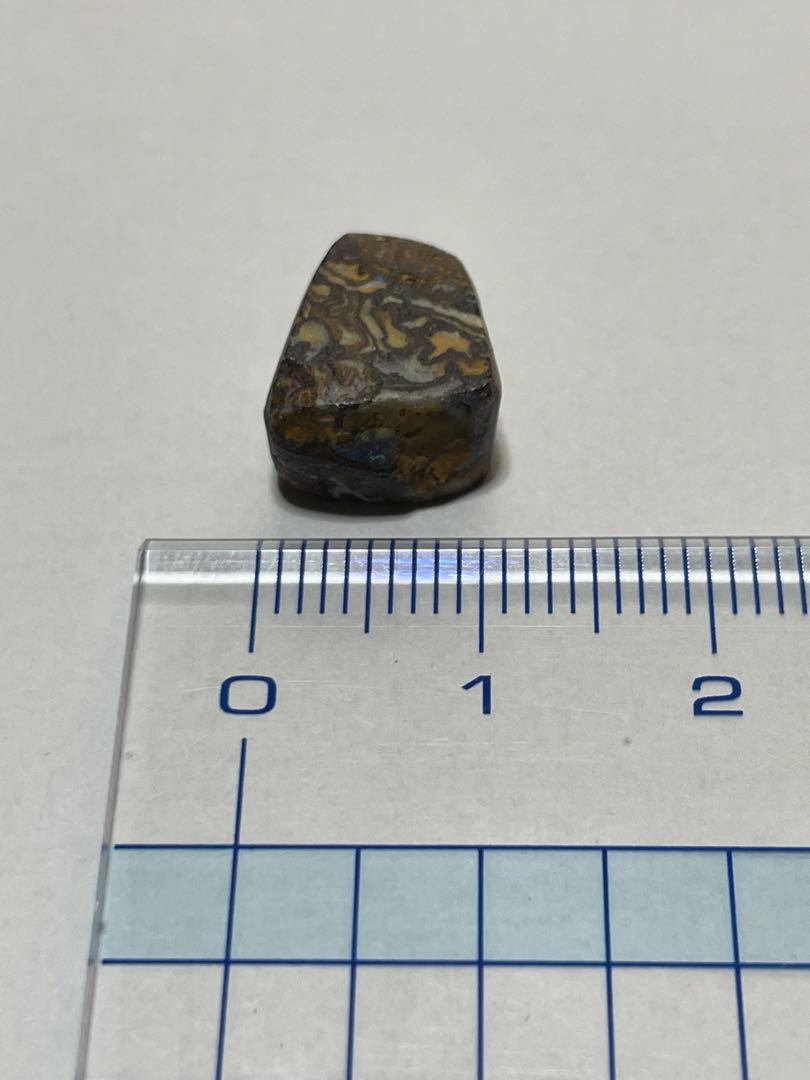 ハンドメイドアクセサリーご制作用　天然ボルダーオパール原石(22)