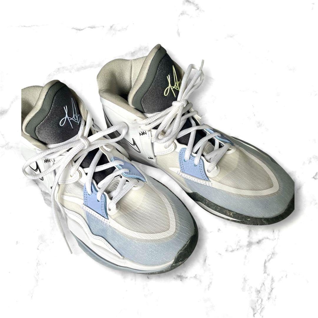 【NIKE】バッシュ　カイリー8インフィニティ25㎝　女性　限定1点　部活　箱無