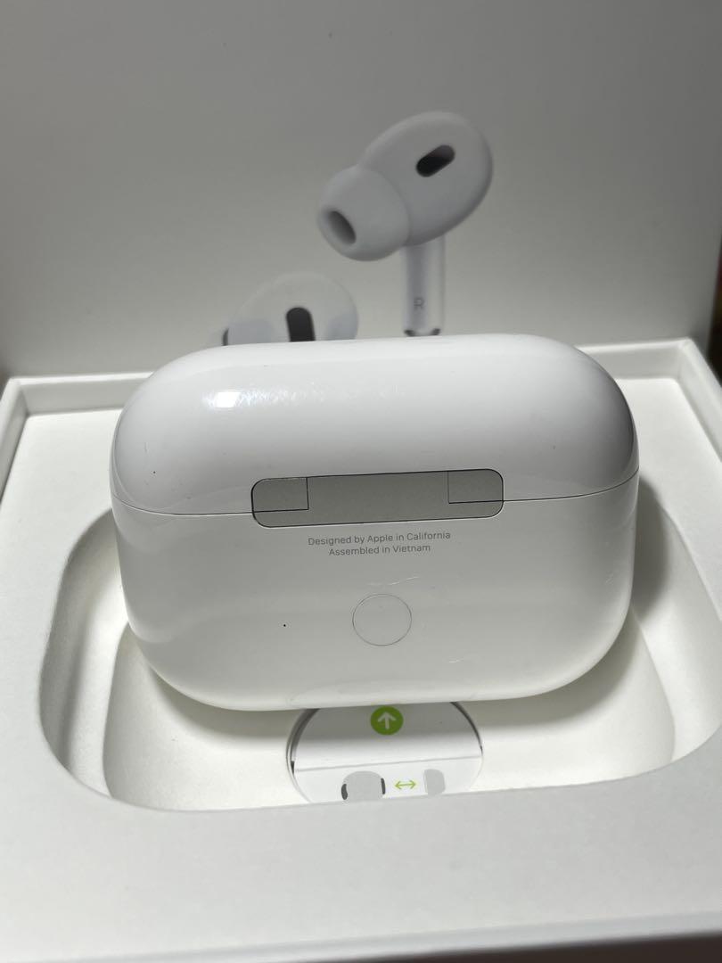 AirPods Pro 2 充電器　充電ケース