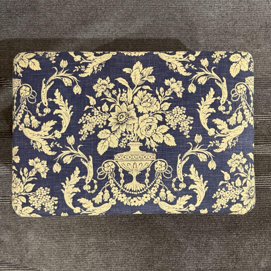 Lloyd's Antiques ロイズアンティークス　スツール オットマン