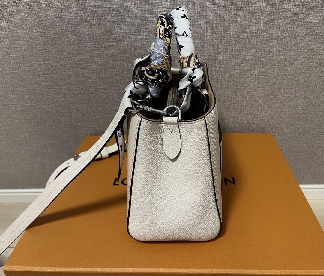 ルイ ヴィトン Louis Vuitton ショルダーバック　ルイ ビトン