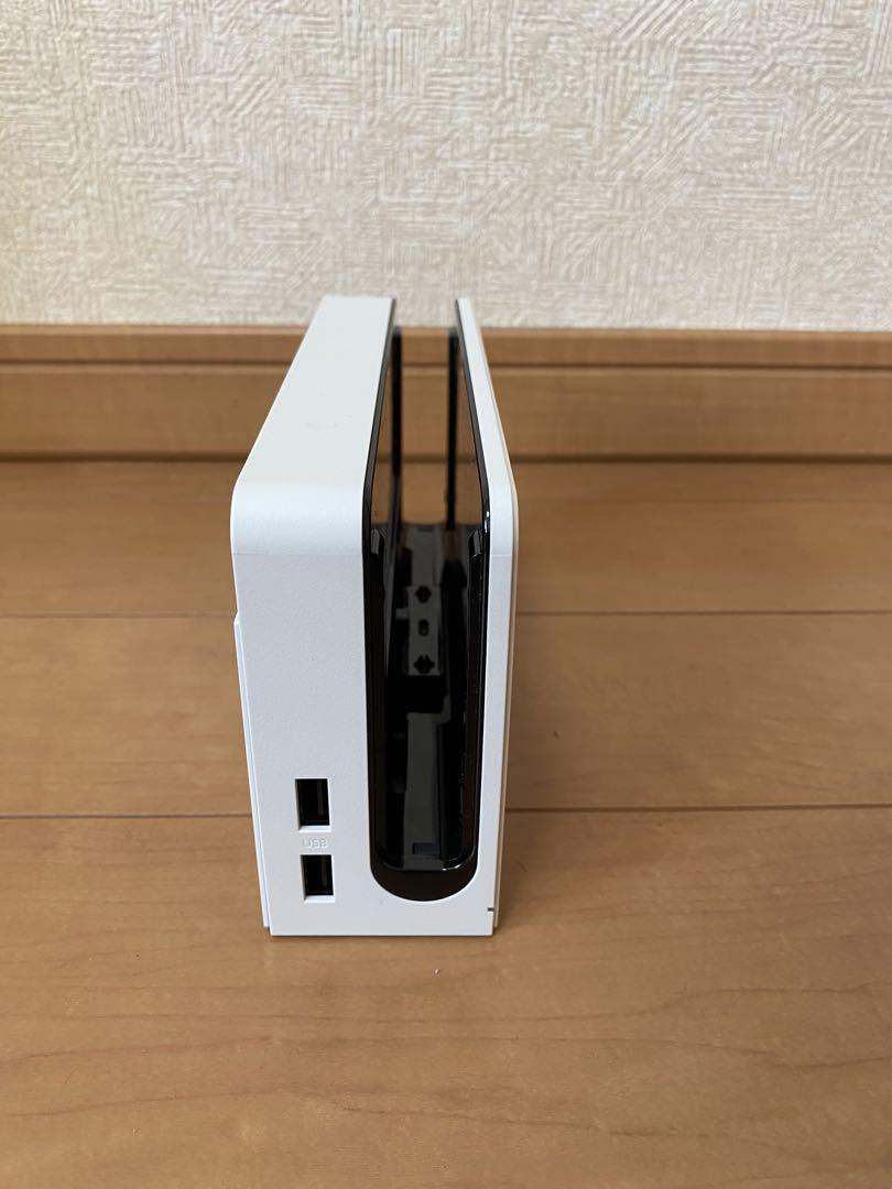 有機ELモデル 本体