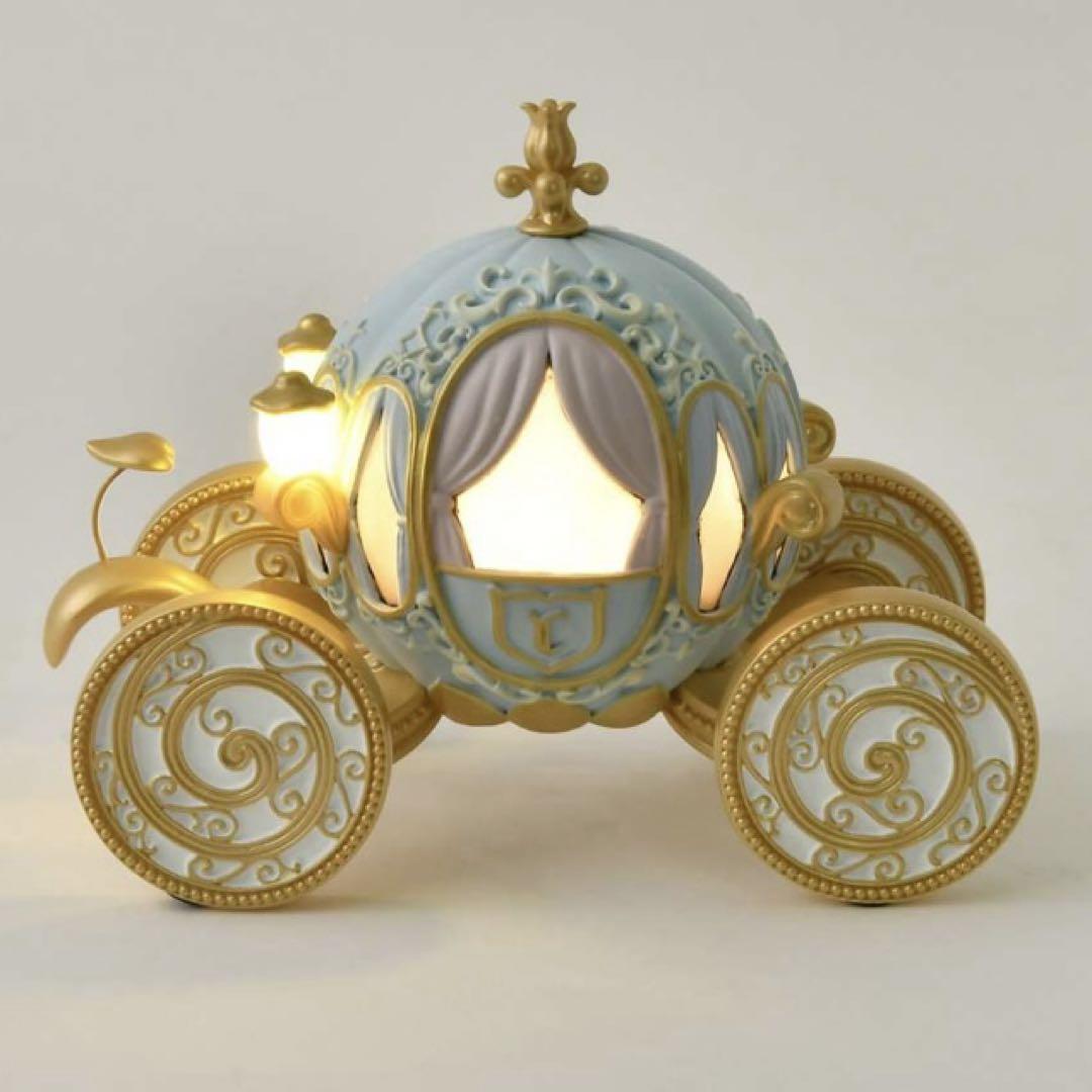 新品　ディズニー　シンデレラ　LEDライト　カボチャの馬車