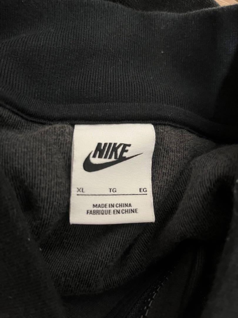 NIKE ベロアセットアップ