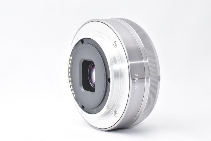 SONY 単焦点レンズ 16mm F2.8 SEL16F28 Amazon.co.jp: SONY 単焦点レンズ E 16mm F2.8 ソニー Eマウント