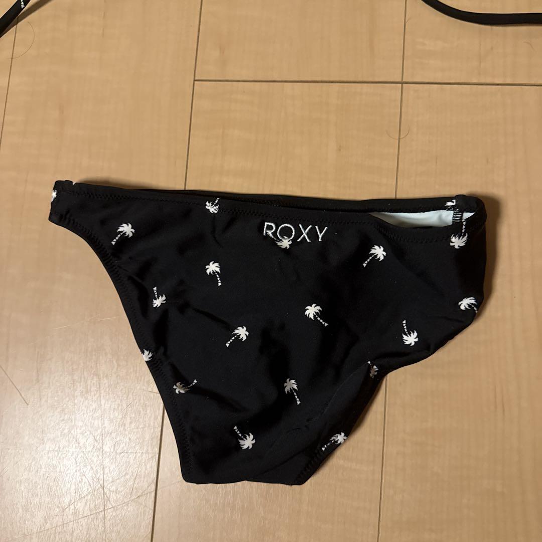 ROXY セパレート水着 スカート付き 黒色 ROXY セパレート水着 スカート付き 黒色 - メルカリ