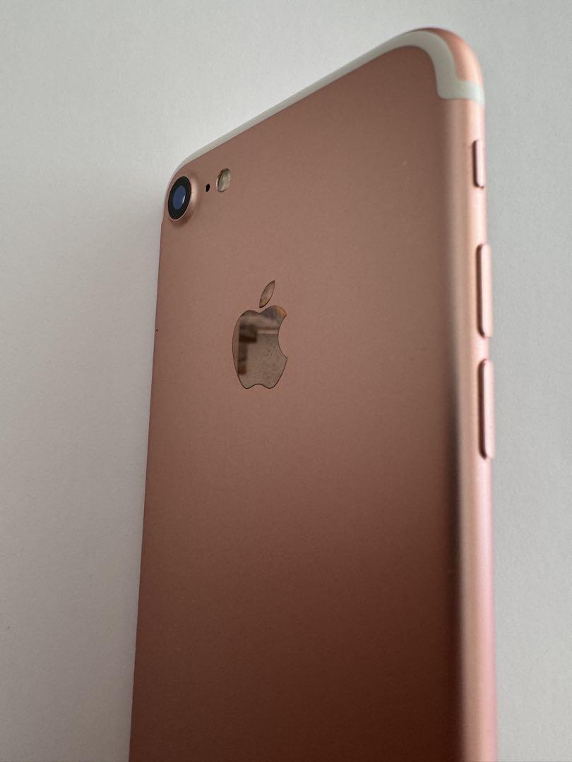 Apple iPhone 7 32GBローズゴールド