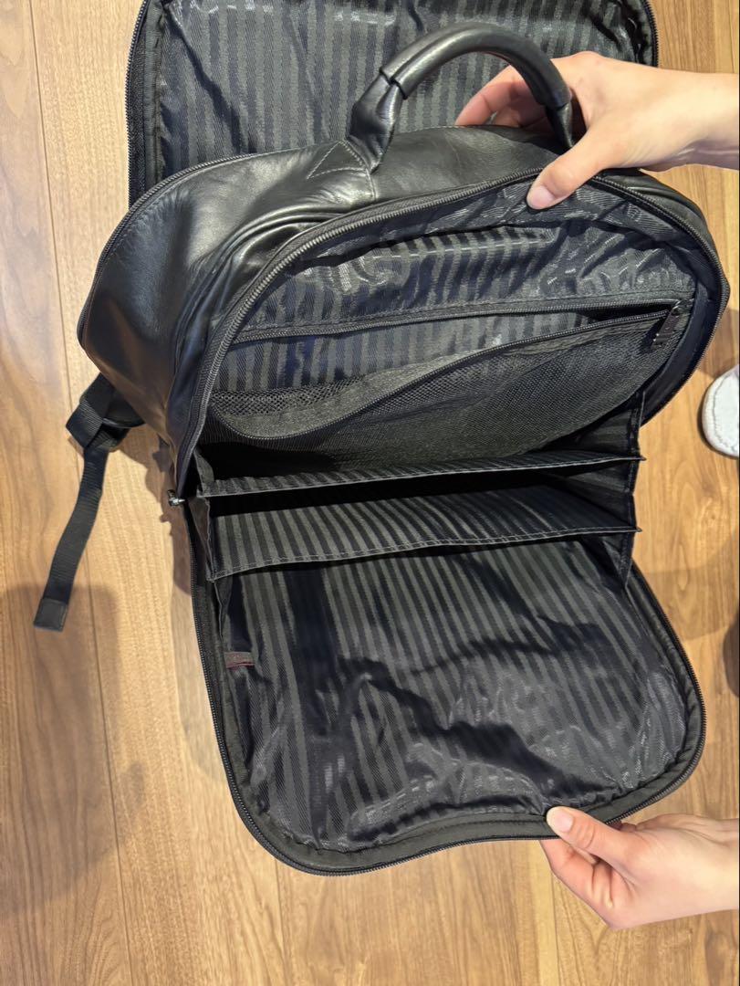 TUMI レザー バックパック ブラック