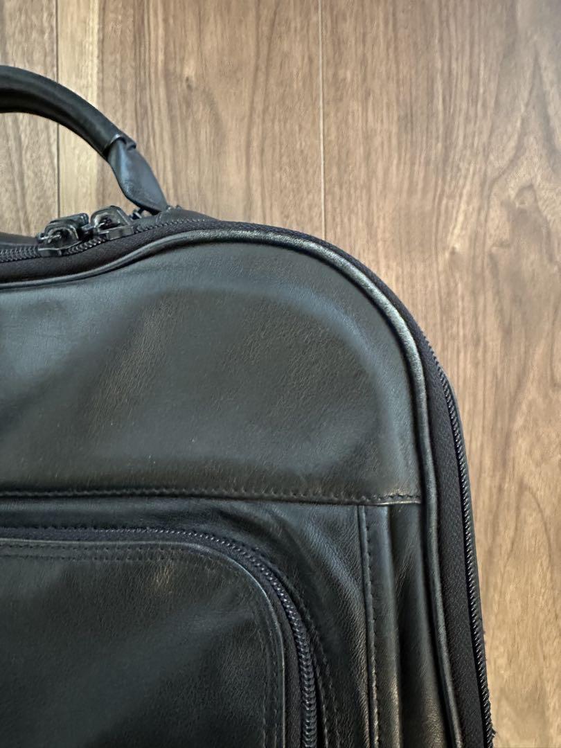 TUMI レザー バックパック ブラック