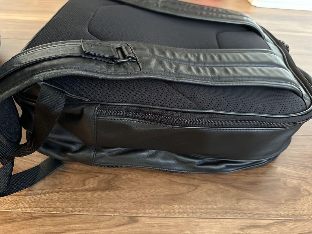 TUMI レザー バックパック ブラック