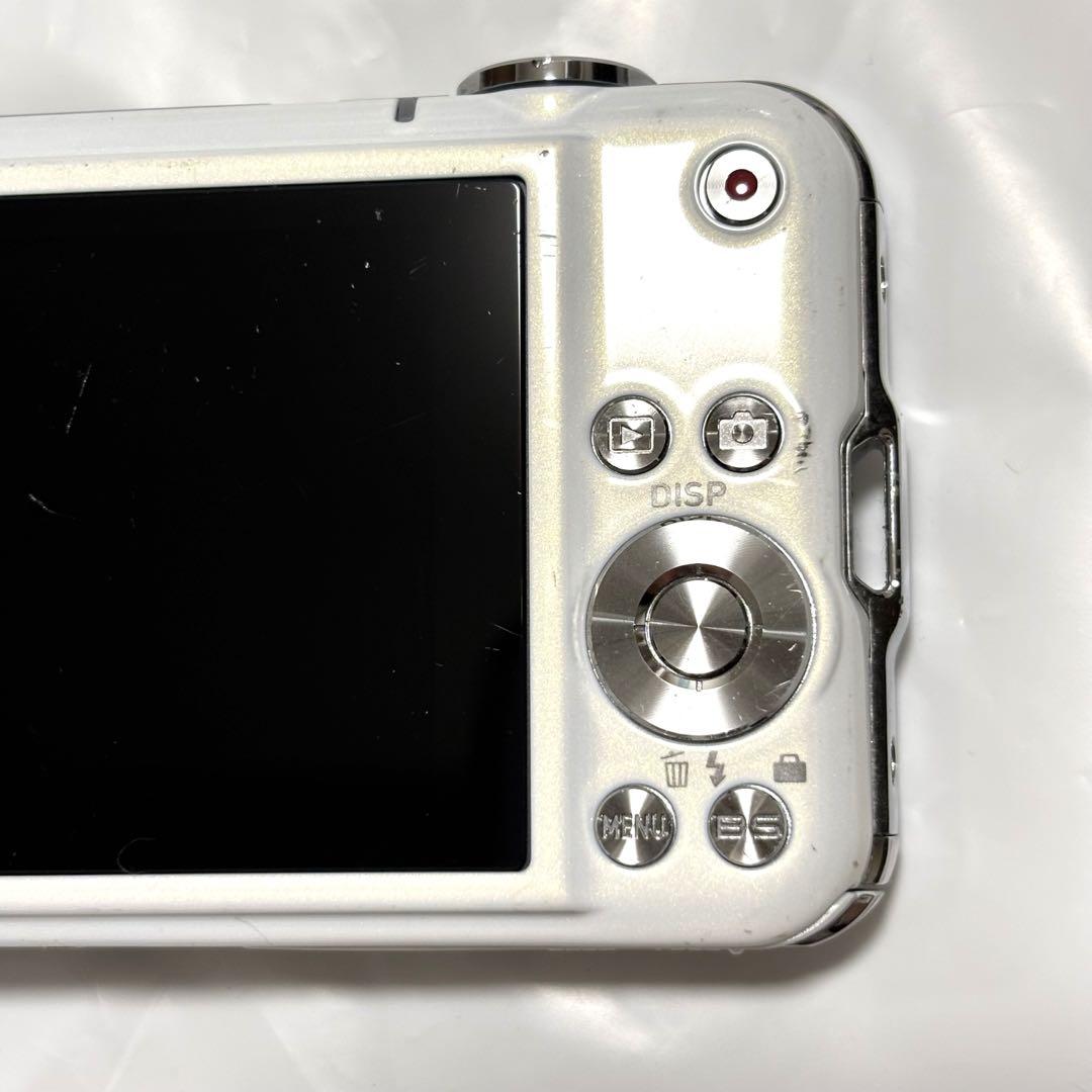 CASIO EXILIM EX-S10 コンパクトデジタルカメラ　ホワイト　箱付