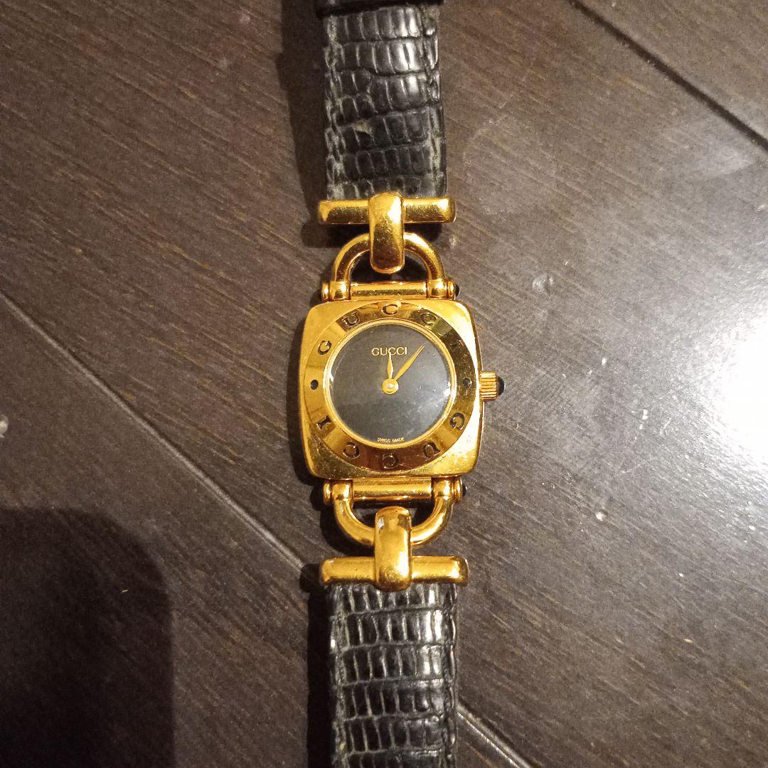 GUCCI ゴールド ブラック 6300L クォーツ時計