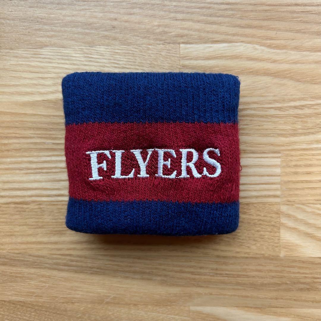 【美品】値下げSKY-HI FLYERS 初販リストバンドプリントサイン缶バッチ SKY-HI FLYERS 初販リストバンド プリントサイン 缶バッチセットΩ