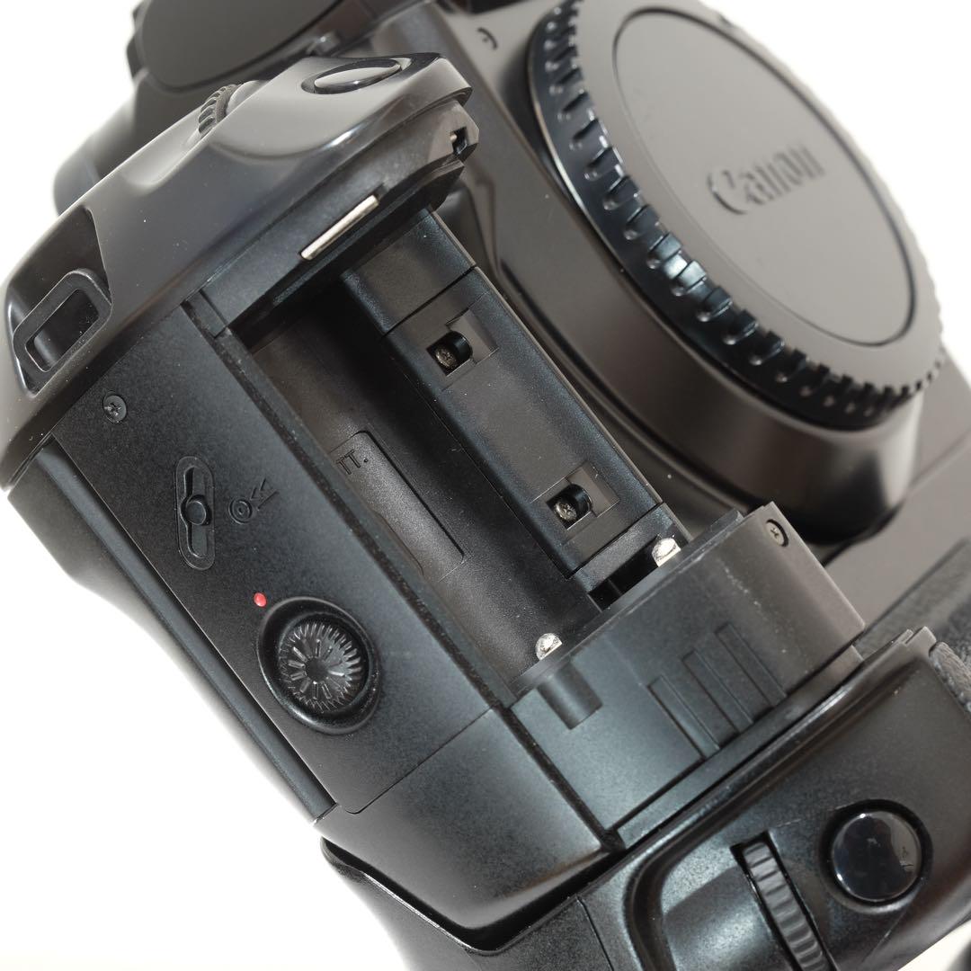 【完動品】Canon EOS5 縦位置グリップVG10付 フィルムカメラ